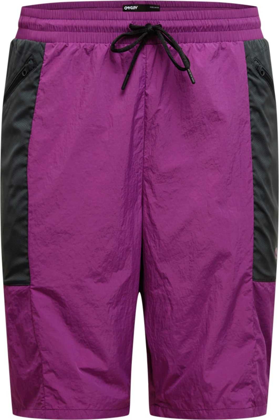 OAKLEY Sportovní kalhoty tmavě fialová / černá